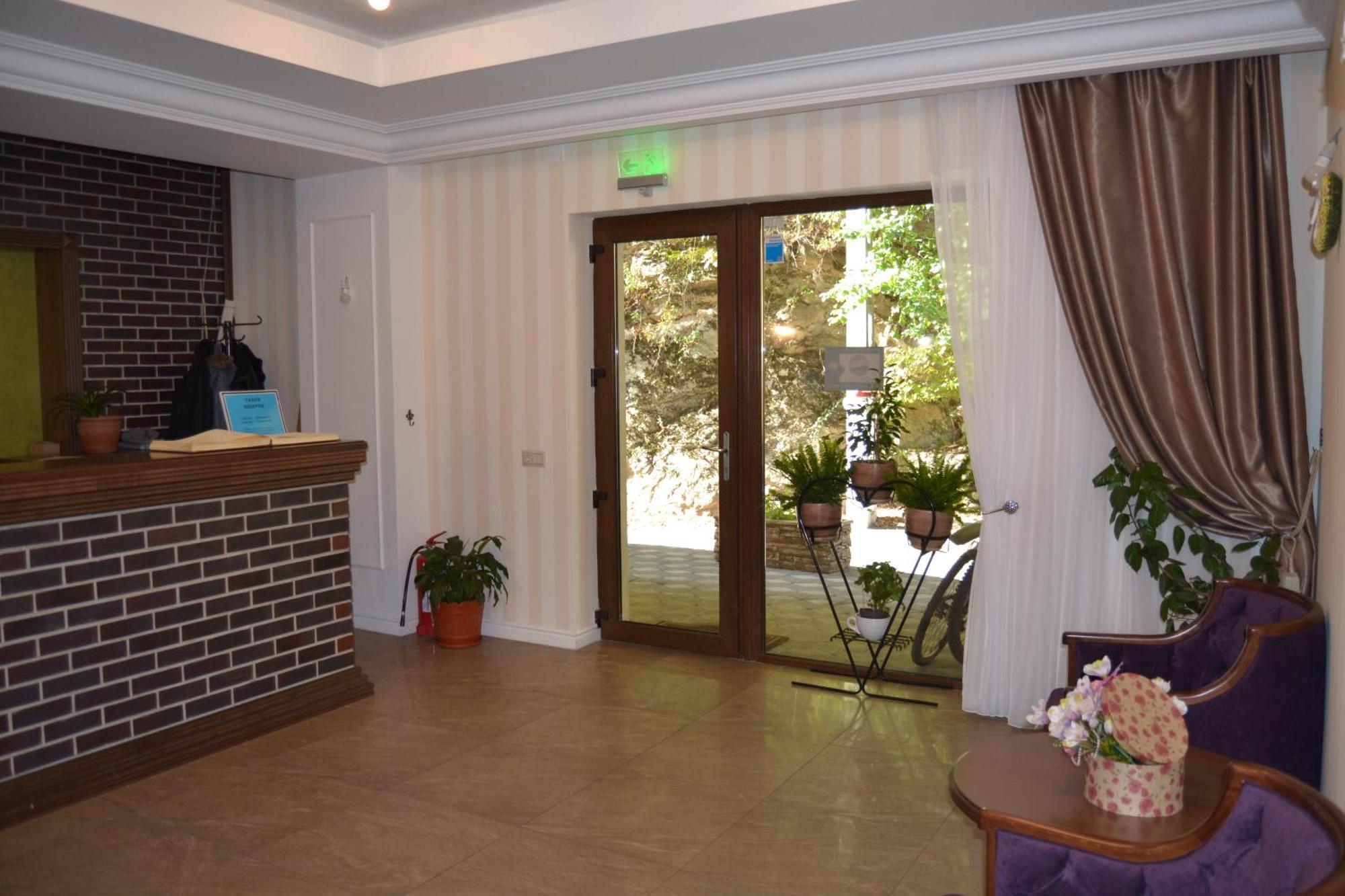 Hotel Holiday Maria Băile Herculane المظهر الخارجي الصورة